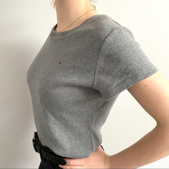 Tommy Hilfiger Gray Boat Neck T-shirt Size L - Picture 2 of 6
